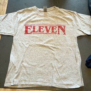 Stranger things t-shirt youth large